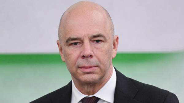 Read more about the article Силуанов: социальные выплаты в 2026 году проиндексируют по уровню инфляции