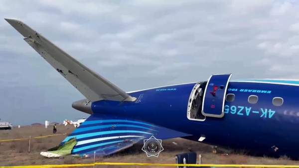 Read more about the article Путин: Россия в день трагедии с AZAL вела 3 пересекших границу бепилотника ВСУ