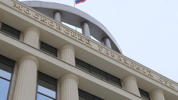 Read more about the article Суд отменил шесть лет колонии для экс-вице-губернатора Самарской области Гендина