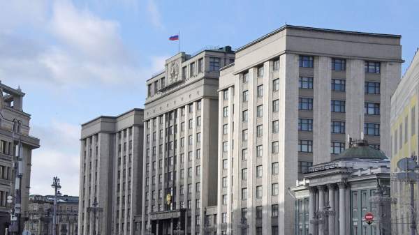 Read more about the article В ГД предложили снизить пенсионный возраст для женщин-военнослужащих до 43 лет