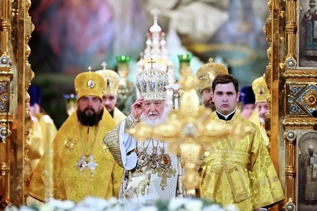 Read more about the article Рождественская служба в Храме Христа Спасителя. Прямая трансляция