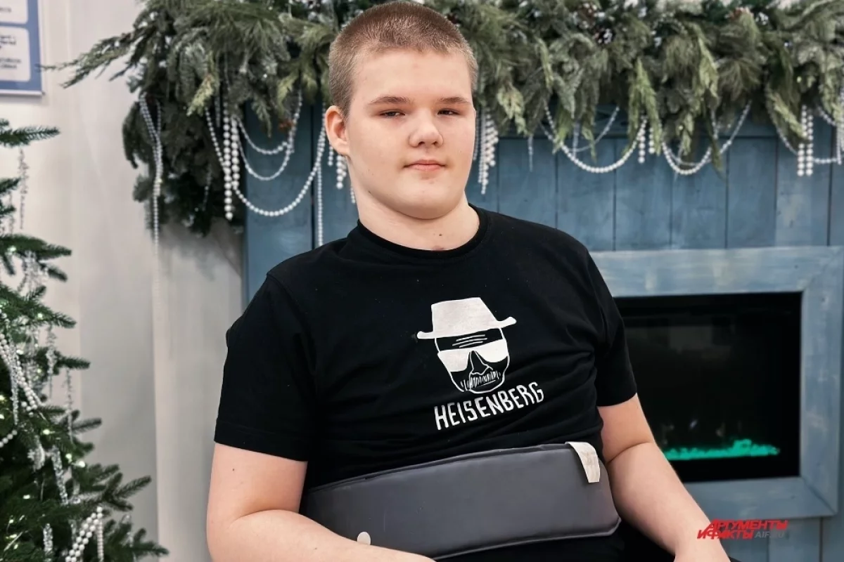 Read more about the article Исправленному – верить. Чтобы снова ходить Никите нужен курс реабилитации
