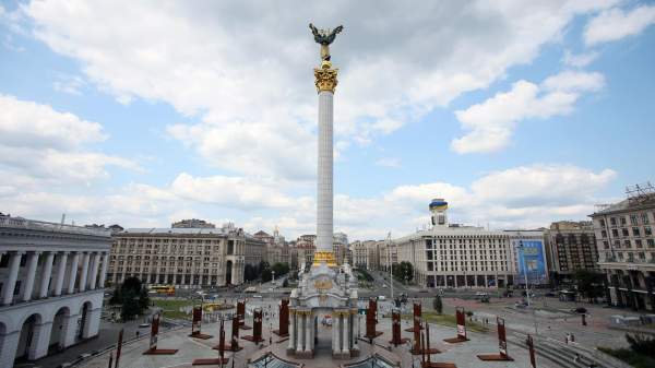 Read more about the article Эпштейн в письме к де Ротшильд упоминал госпереворот на Украине в 2014 году