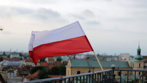 Read more about the article Gazeta Wyborcza: Польшу ждет всплеск преступности после конфликта на Украине
