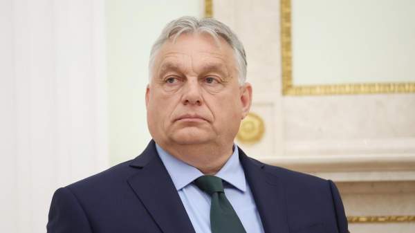 Read more about the article Орбан поздравил партию “Тиса” с победой на парламентских выборах в Венгрии