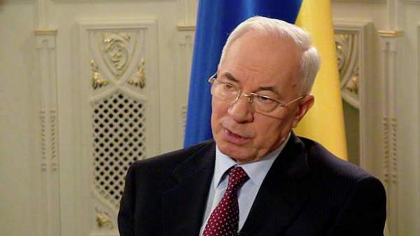 Read more about the article Азаров: Зеленского нужно отстранить от власти