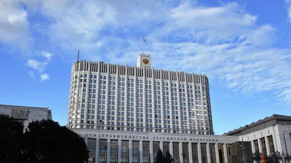 Read more about the article Премьер Мишустин: правительство направит 2,5 млрд рублей на поддержку некоторых регионов